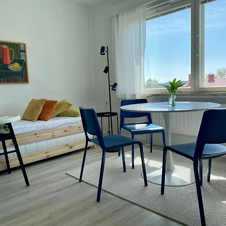 Korttelin Paeaessae Olavinlinnasta