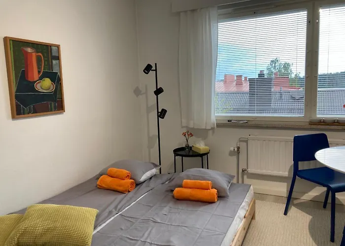 Korttelin Paeaessae Olavinlinnasta 萨翁林纳